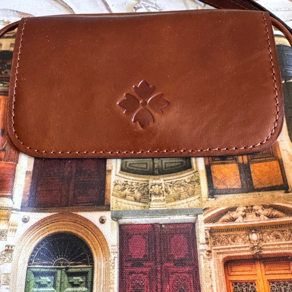 Patricia Nash unique "Doorways to Italy" print Lottie tech case - Picture 5 of 9